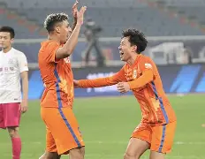 里程碑夜山东泰山篮板制胜，NBA季后赛清晨刷纪录，信心回归，球队文化再被提及的简单介绍