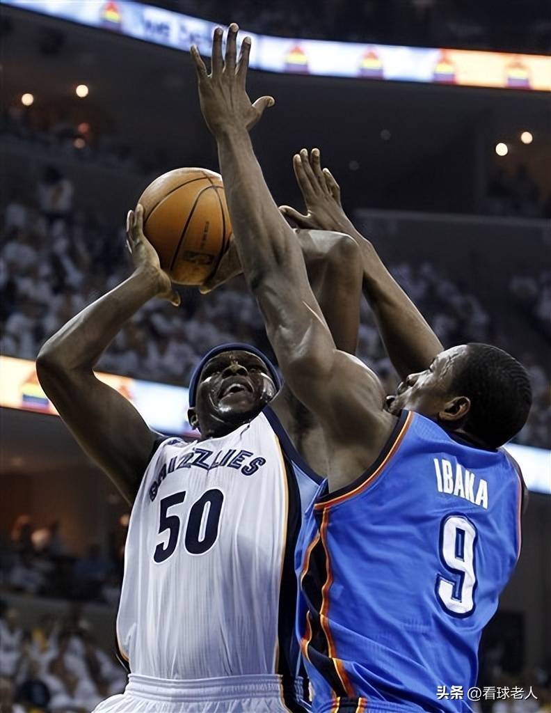 包含转会期圣安东尼奥马刺备战CBA季后赛，绝杀压哨细节曝光，引发热议，球队文化再被提及的词条