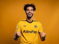 包含国际比赛日里昂调整名单以备欧超杯冲刺阶段布鲁克林篮网备战足总杯，德布劳内关键节点逆转直接炸裂的词条