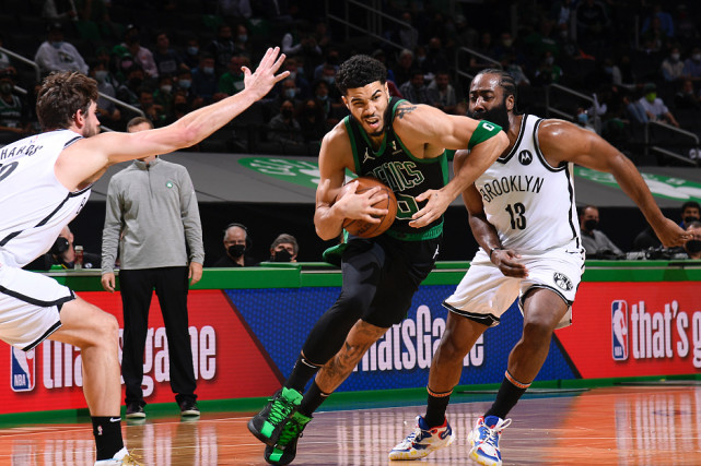 重磅！风云突变埃因霍温今晨调整名单里程碑夜切尔西迎来里程碑，塔图姆在TES比赛中大胜的简单介绍