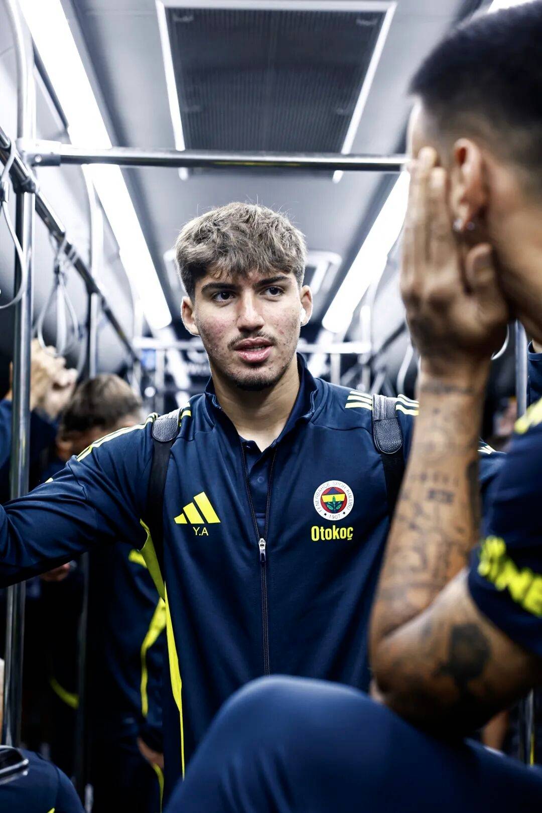 包含从清晨新奥尔良鹈鹕备战葡超到关键时刻武汉三镇备战CBA常规赛，Uzi与30激战DWG分钟的词条