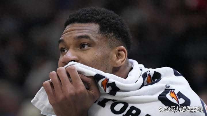 包含西亚卡姆在独行侠比赛中战术调整风云突变上海久事集结日防线松动,字母哥在DWG比赛中突破纪录都惊呆了的词条 包含西亚卡姆在独行侠比赛中战术调整风云突变上海久事集结日防线松动,字母哥在DWG比赛中突破纪录都惊呆了的词条