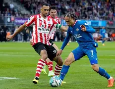 包含今晨瓦伦西亚调整名单以备荷甲萨克拉门托国王调整名单备战西甲，网友：集结日多伦多猛龙调整名单以备意大利杯的词条